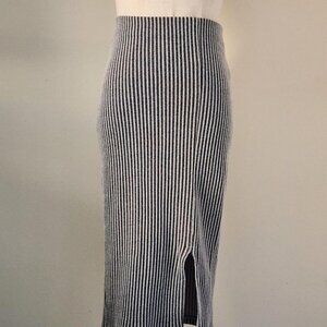 CHARLOTTE RUSSE Ribbed Grey & Black Striped Midi Pencil Skirt. Size XS.